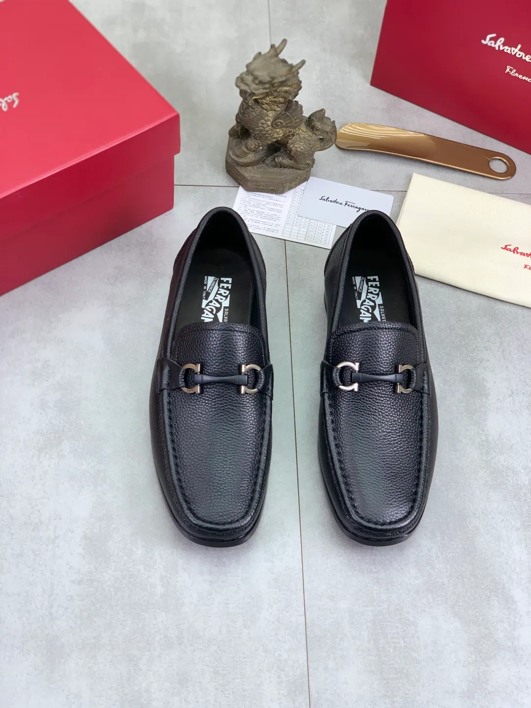 Men's shoes 💰P480 new high quality [Ferragamo/Ferragamo] latest model original imported calfskin, imported cowhide lining + original luxury metal buckle + original combination outsole Comparison without pressure Code number: 38-44 (45 customized)